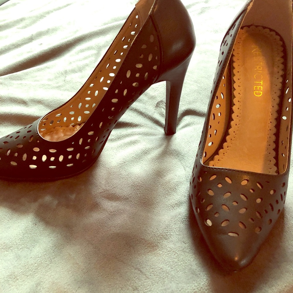 Black Dress Heels